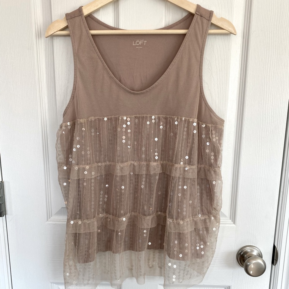Sequin tank
